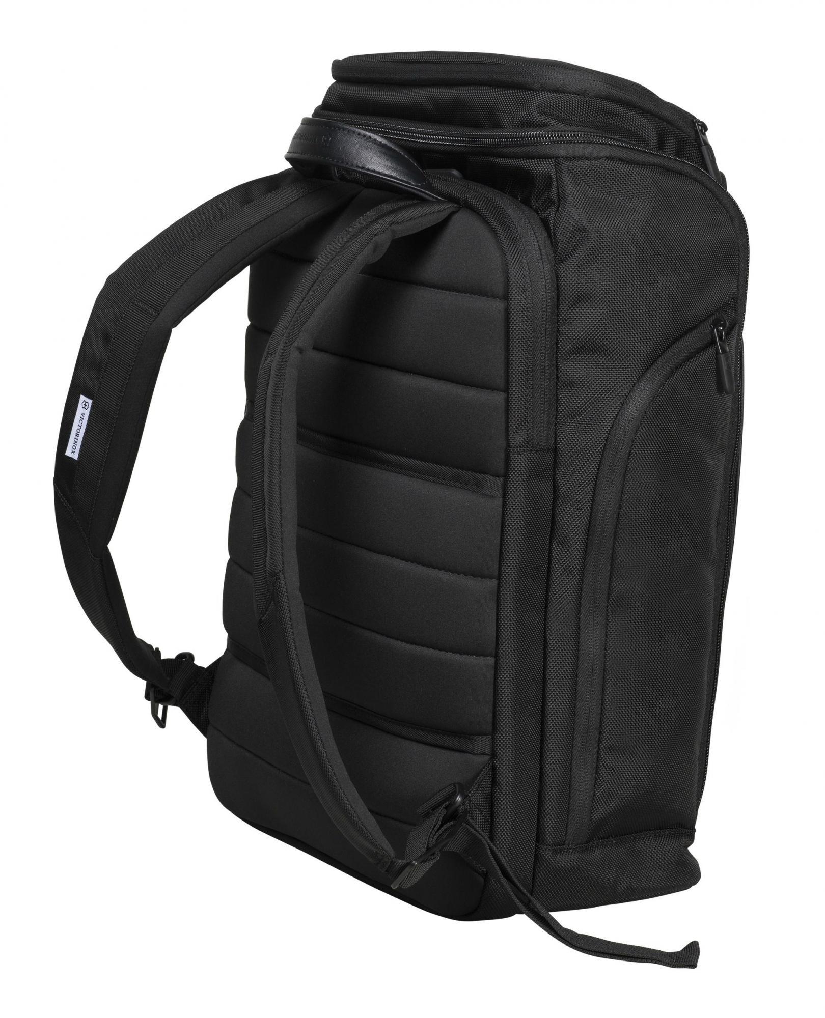Victorinox Altmont Professional Fliptop Laptop Backpack – Luggage Pros